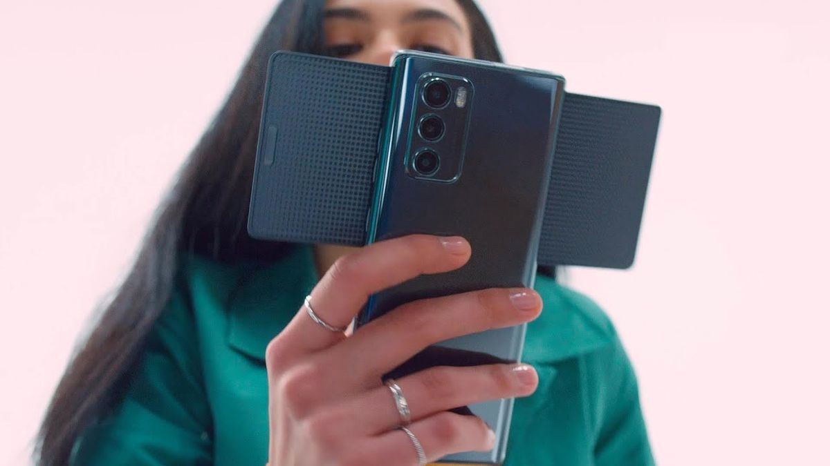 LG Wing oficjalnie. Ma obracany ekran i funkcję gimbala 1