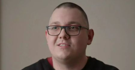 Przyłapali go z uczestniczką "Ślubu". W sieci aż huczy od plotek