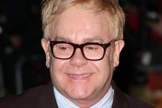 Złapano terrorystę, który groził Eltonowi Johnowi
