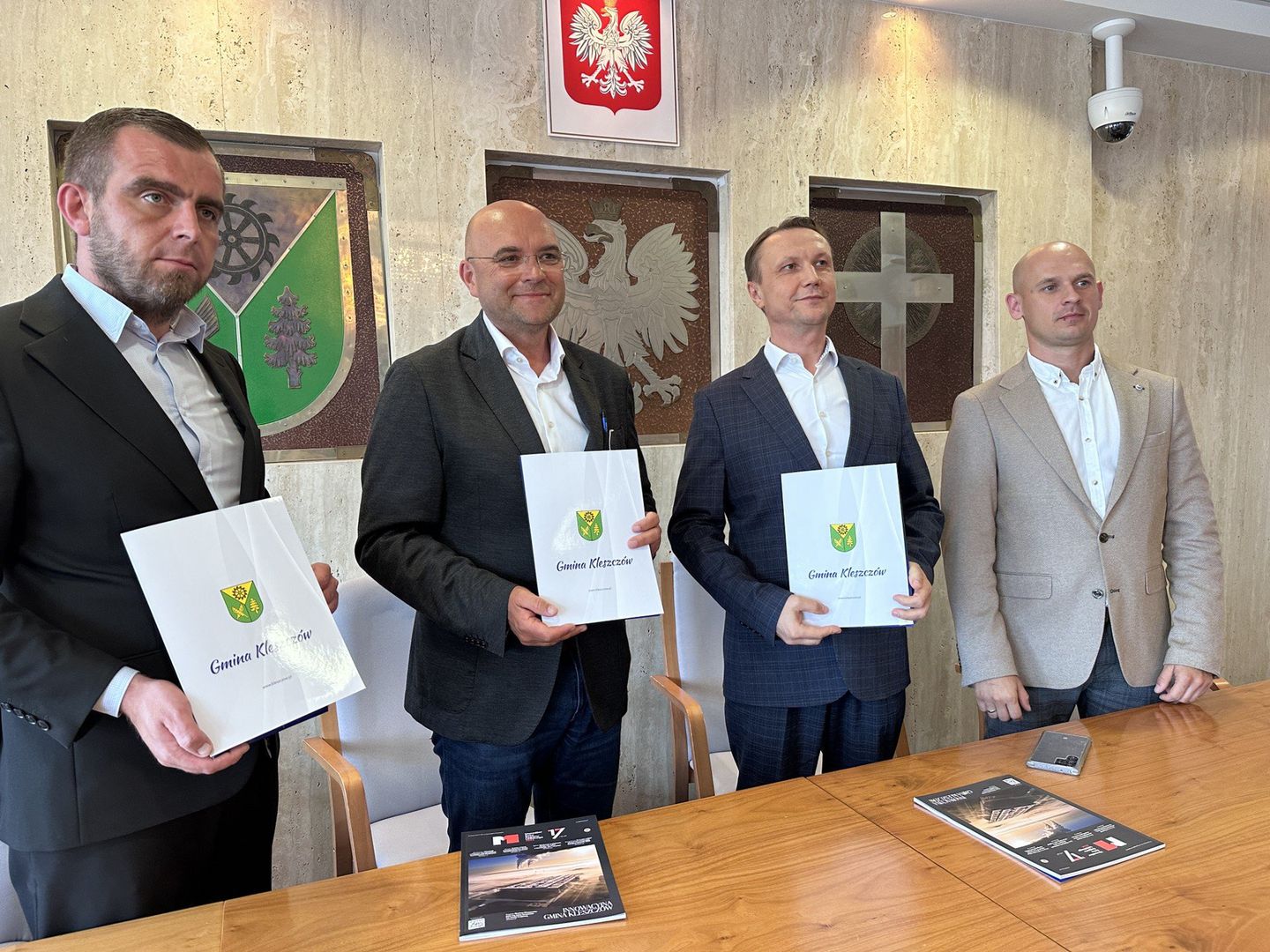 W Kleszczowie podpisano umowę z firmą Automotive Motors Poland