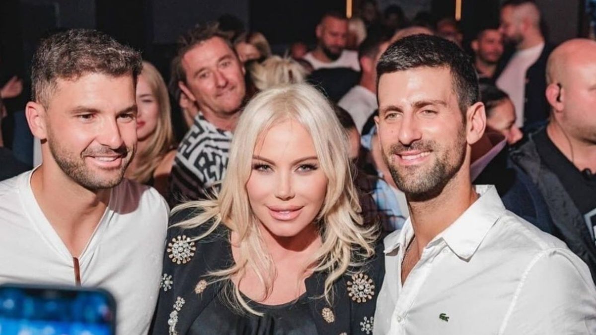 Camelia w towarzystwie Novaka Djokovicia i Grigora Dimitrowa