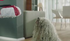 Vildea reklamuje w telewizji mopa obrotowego Turbo