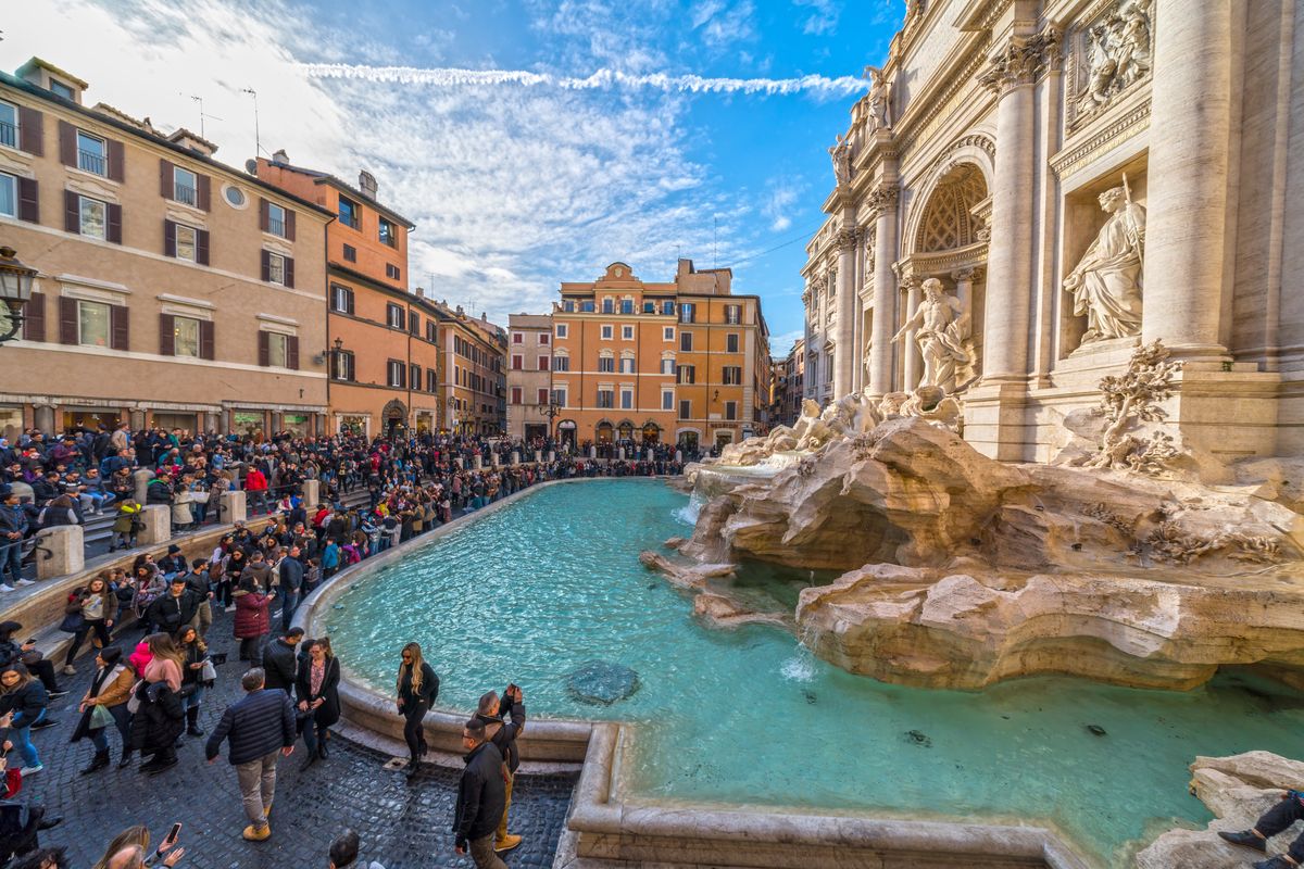 Para nastolatków pojechała taksówką do Rzymu 