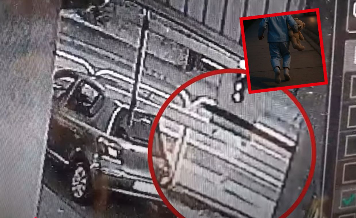 2-latek w piżamie na ruchliwej ulicy. Policja pokazuje nagranie