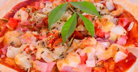 Ekspresowa domowa pizza. Bez rosnącego ciasta i długiego pieczenia