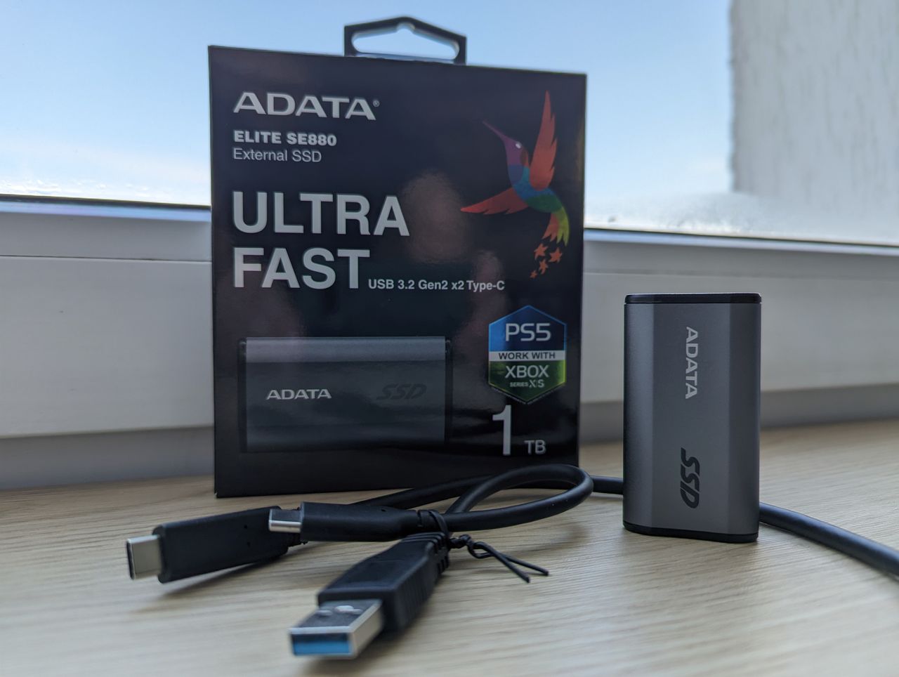 Zewnętrzny dysk SSD dla minimalistów. ADATA Elite SE880 1 TB [Recenzja]