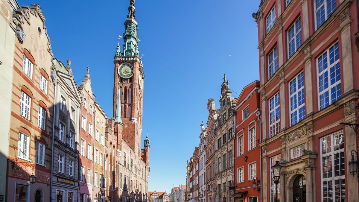 People walking in the old city centre are seen on 2 April 2023 in Gdansk, Poland (Photo by Michal Fludra/NurPhoto via Getty Images)