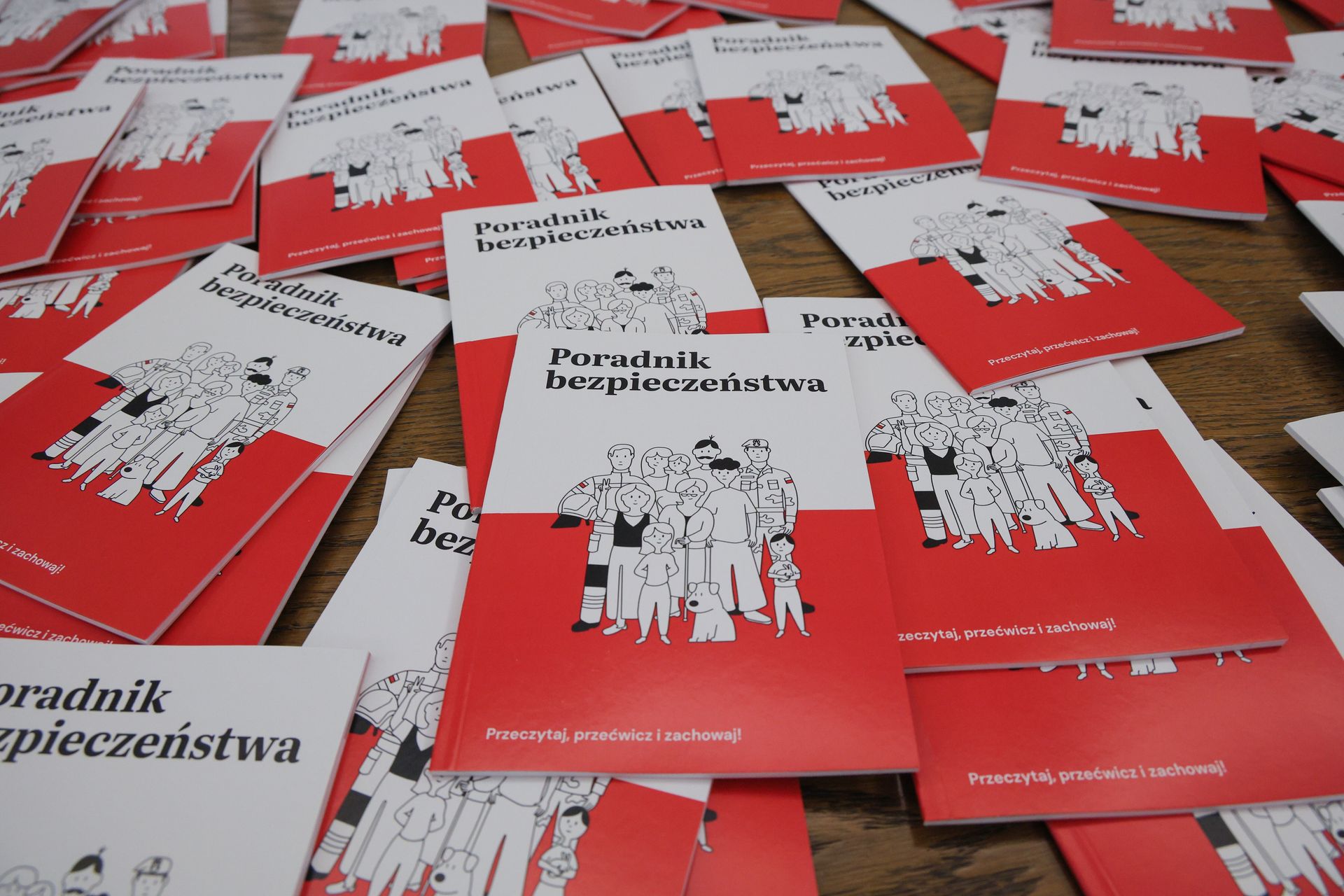 Oszustwo w przebraniu - nowa metoda wyłudzania pieniędzy