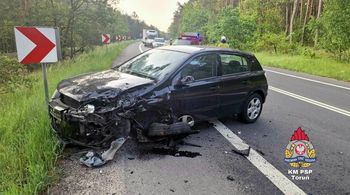 Wypadek na trasie Toruń - Bydgoszcz. Zderzyły się trzy samochody