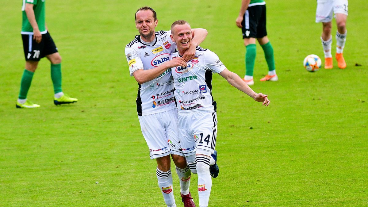 WP SportoweFakty / Paweł Piotrowski / Na zdjęciu: Mateusz Kuzimski (z prawej)