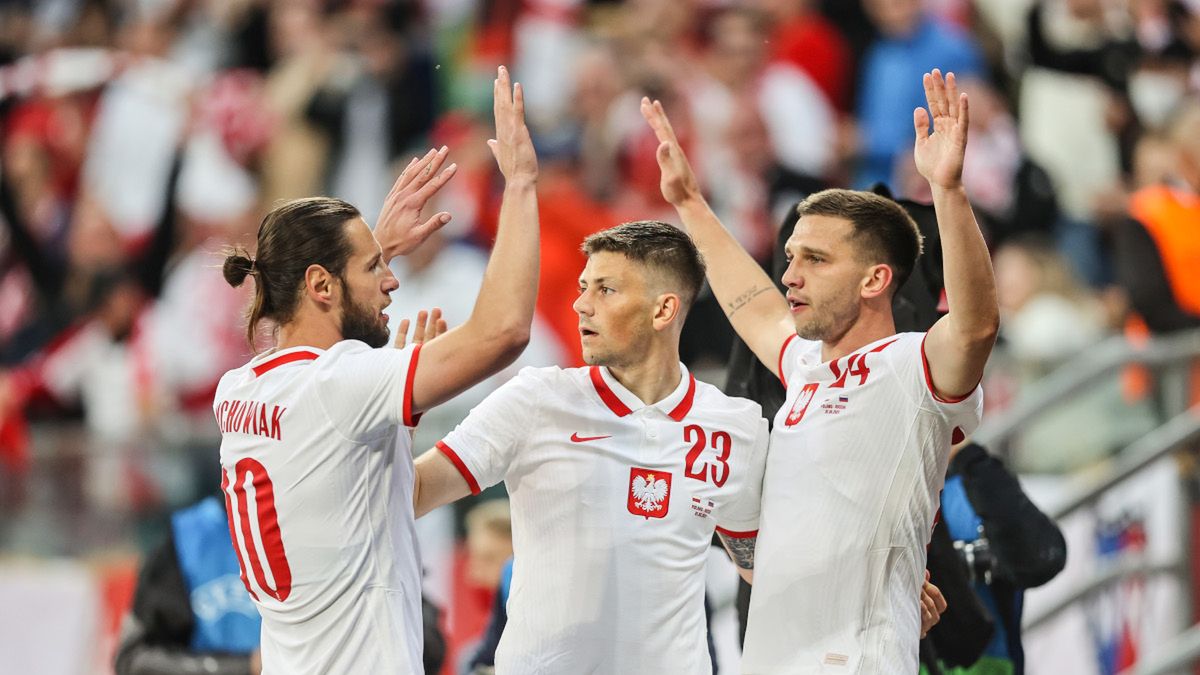 Zdjęcie okładkowe artykułu: Newspix / LUKASZ GROCHALA / CYFRASPORT / Na zdjęciu: piłkarze reprezentacji Polski
