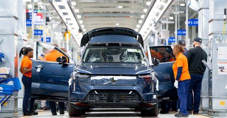 Nowy SUV Volvo wyjechał z fabryki po dwóch latach opóźnienia