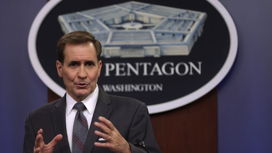 Pentagon: Żołnierze USA postawieni w stan wyższej gotowości. Na zdjęciu rzecznik Pentagonu John Kirby 