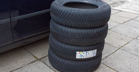 Test opon zimowych 2022/2023. Tym razem wygrały modele premium