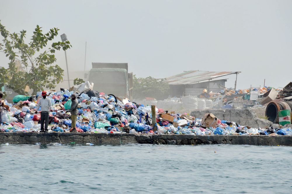 Śmieciowa strona rajskich miejsc. Przypominamy o "toksycznej wyspie”
