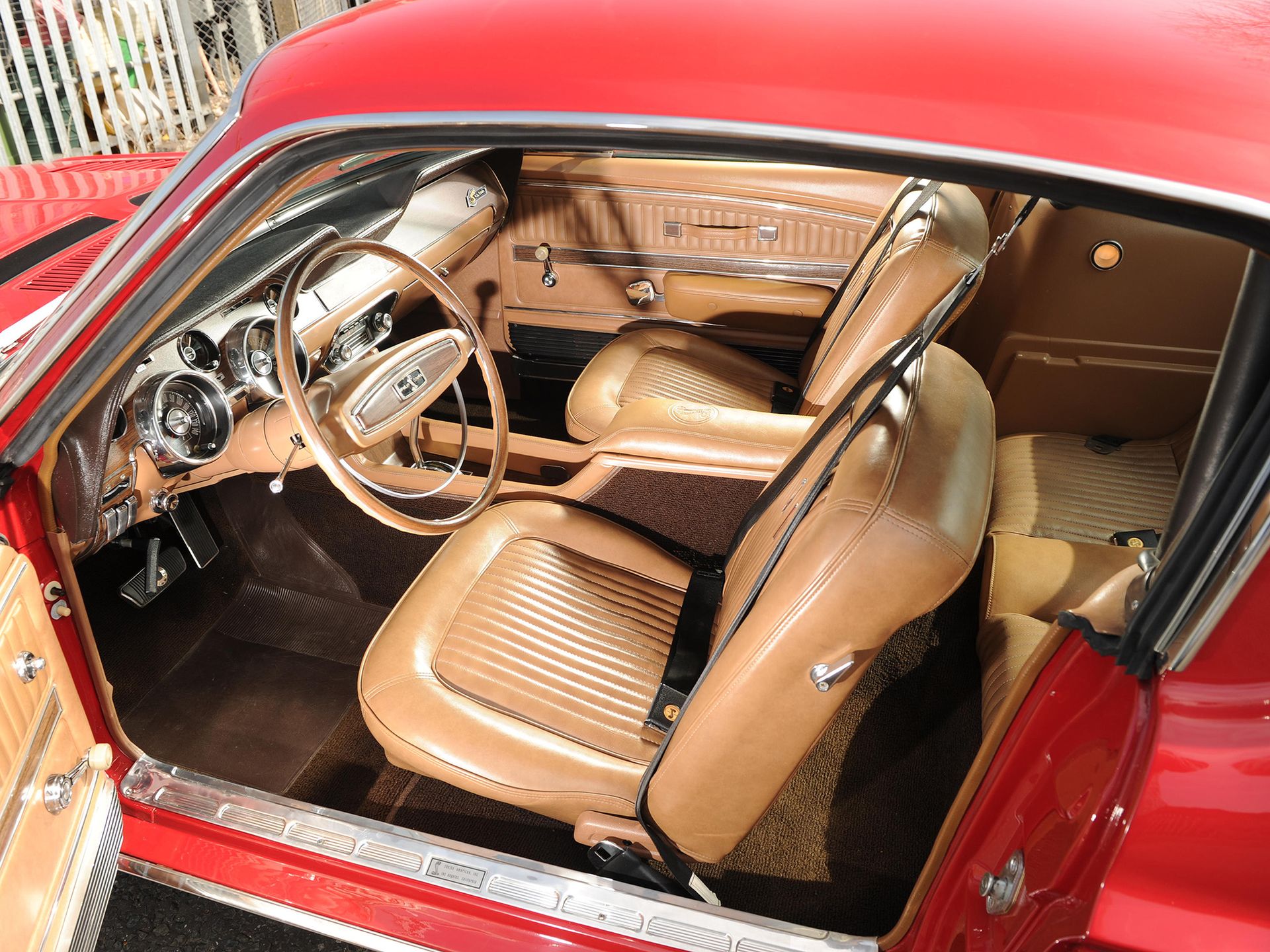Ford Mustang I: ewolucja od malca po Bossa [galeria zdjęć] 61