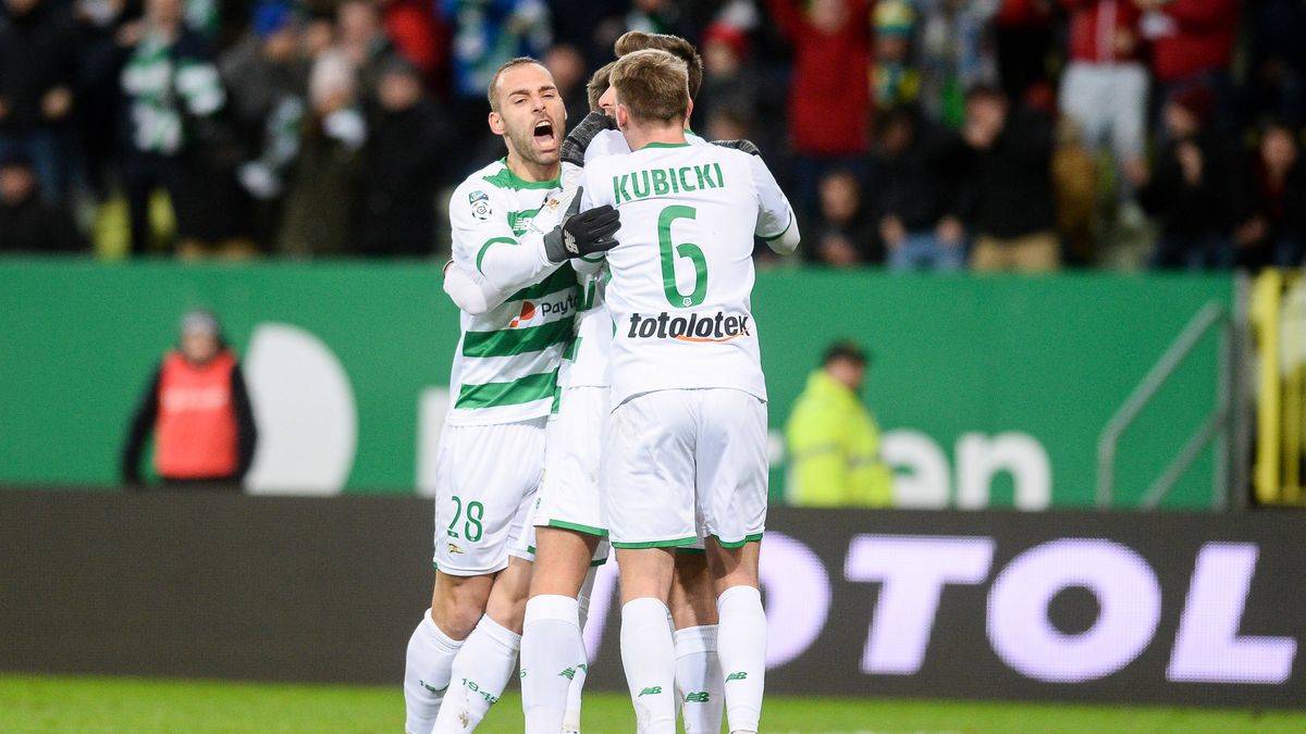 Newspix / Mateusz Słodkowski / Na zdjęciu: piłkarze Lechii Gdańsk