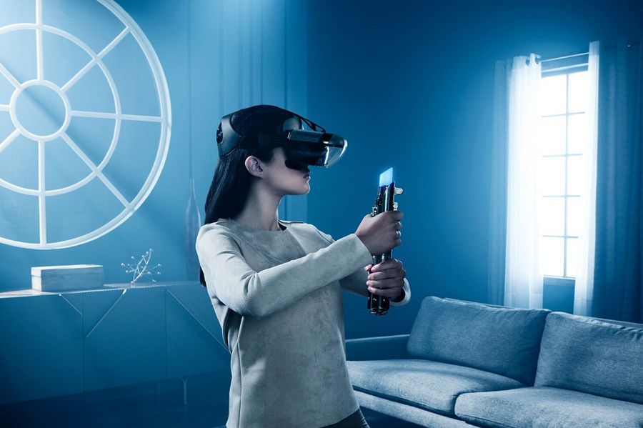 Lenovo na IFA: Gwiezdne Wojny w VR, głośnik z Alexą i laptop z Cortaną