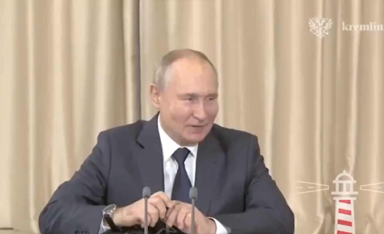 Vladimir Putin had rounded cheekbones. Now he looks like a different person.