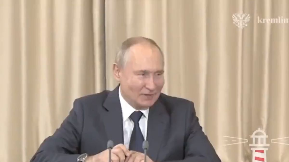 Władimir Putin miał zaokrąglone kości policzkowe. Teraz wygląda jak inny człowiek