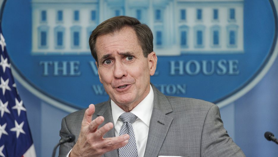 National Security Council (NSC) Coordinator for Strategic Communications John Kirby speaks to reporters during the daily briefing at the White House, in Washington, DC, USA, 03 January 2024. EPA/SAMUEL CORUM / POOL Dostawca: PAP/EPA.