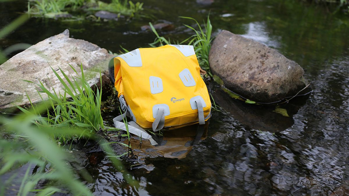 Lowepro DryZone BP 40L - wodoodporny plecak [recenzja] 1