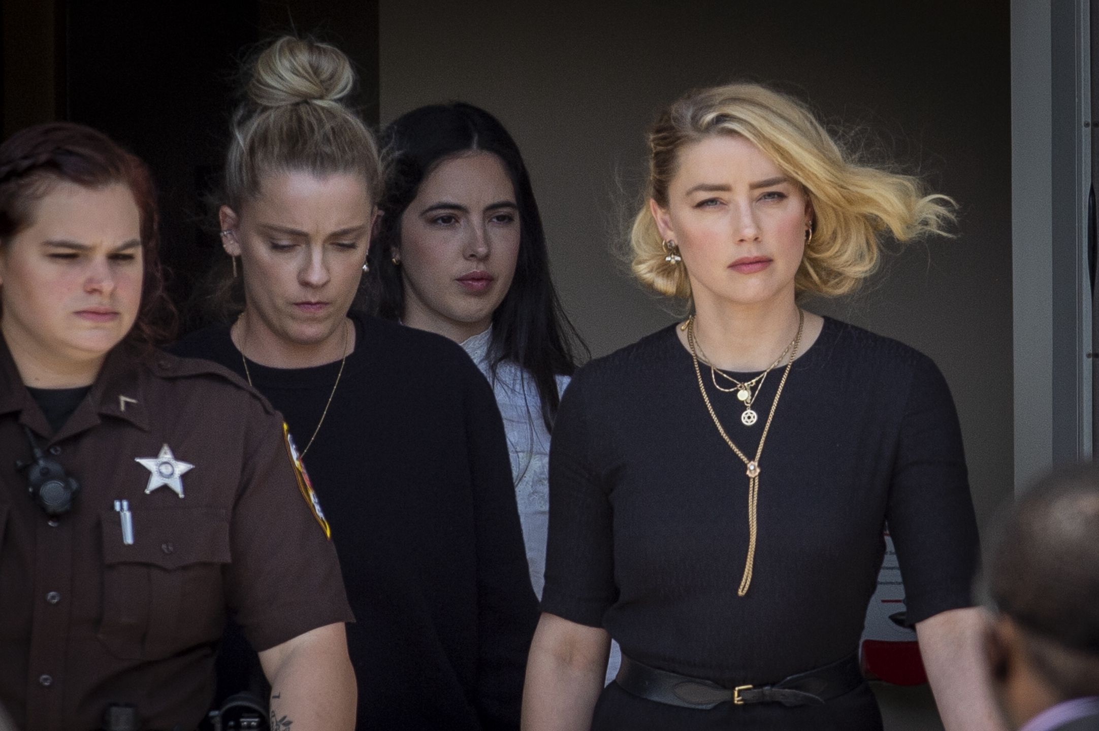 Siostra Amber Heard przerywa milczenie po przegranym procesie