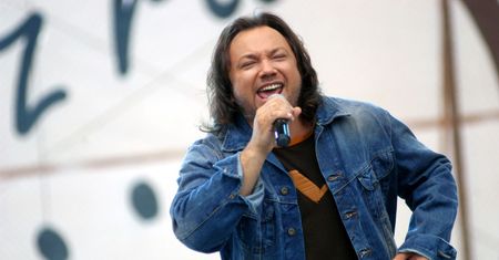 Mietek Szcześniak skończył 58 lat. Ale gdzie się podziewa?
