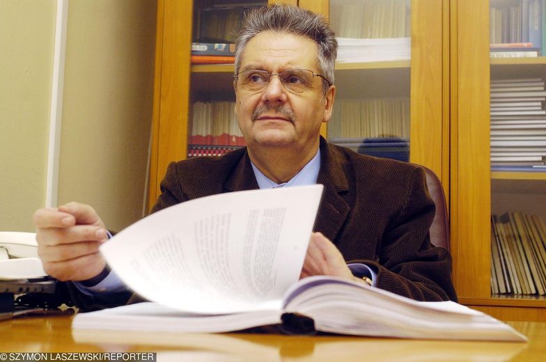 Piotr Kruszyński mówi, że były już szef KNF może wystąpić z pozwem ws. złamania dóbr osobistych