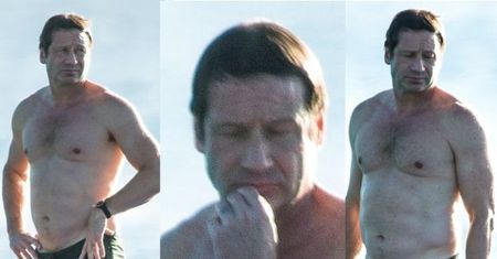 Prawie 60-letni (!) David Duchovny pręży klatę na Barbadosie (FOTO)