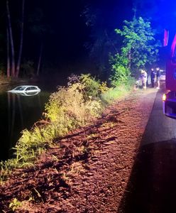 Utopił mercedesa w Wielkim Kanale Brdy. Niebezpieczny finał majówki