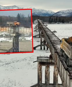 Ciężarówka utknęła na najniebezpieczniejszym moście świata w Rosji