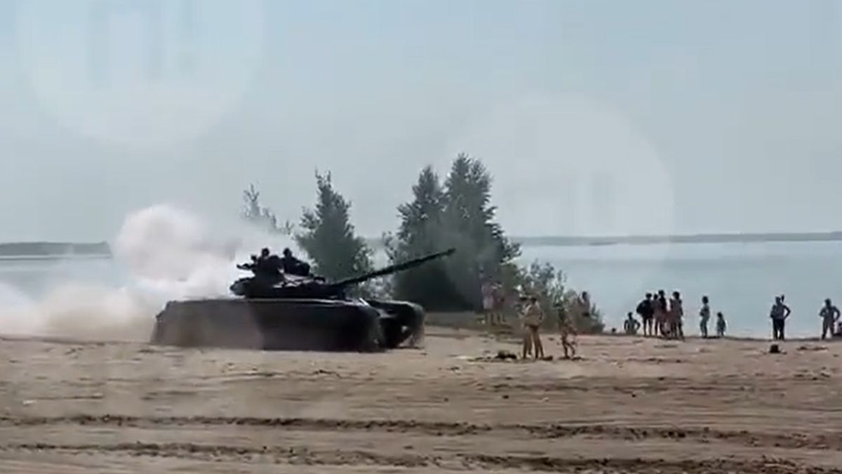 Rosyjski czołg zaskoczył plażowiczów, wszystko działo się w Tiumieniu