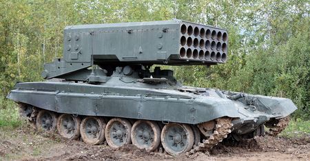Rośnie produkcja wyrzutni TOS-1A. Rosjanie chcą atakować bronią termobaryczną