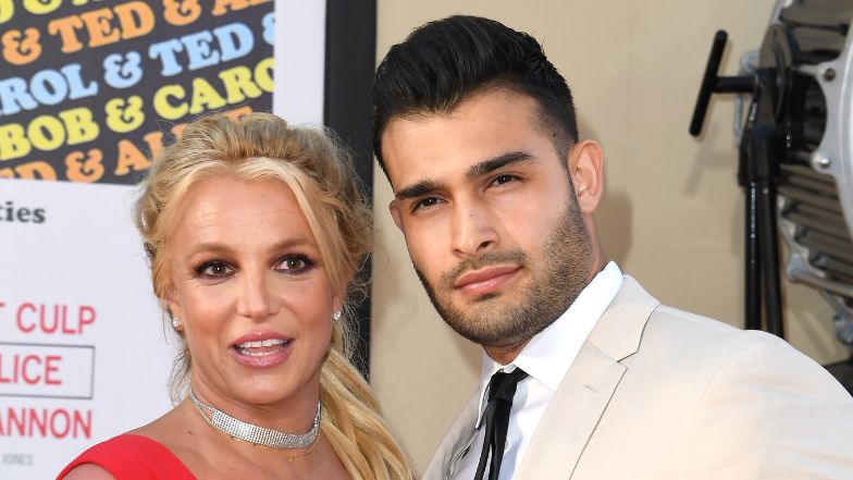 Małżeństwo Britney Spears i Sama Asghari trwało 14 miesięcy. Po sądowej batalii podzielili się opieką nad pięcioma psami