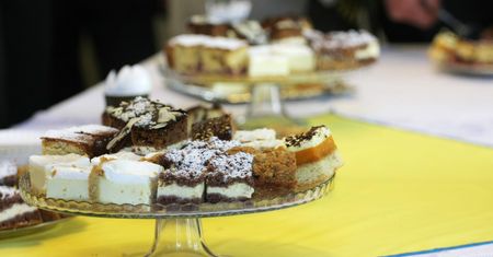 Piernik, makowiec i sernik. Który z nich najmniej "ciąży" i dlaczego?