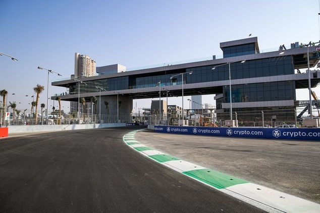 Nowy tor w Dżuddzie został ukończony w ostatniej chwili (fot. Alfa Romeo Racing ORLEN)