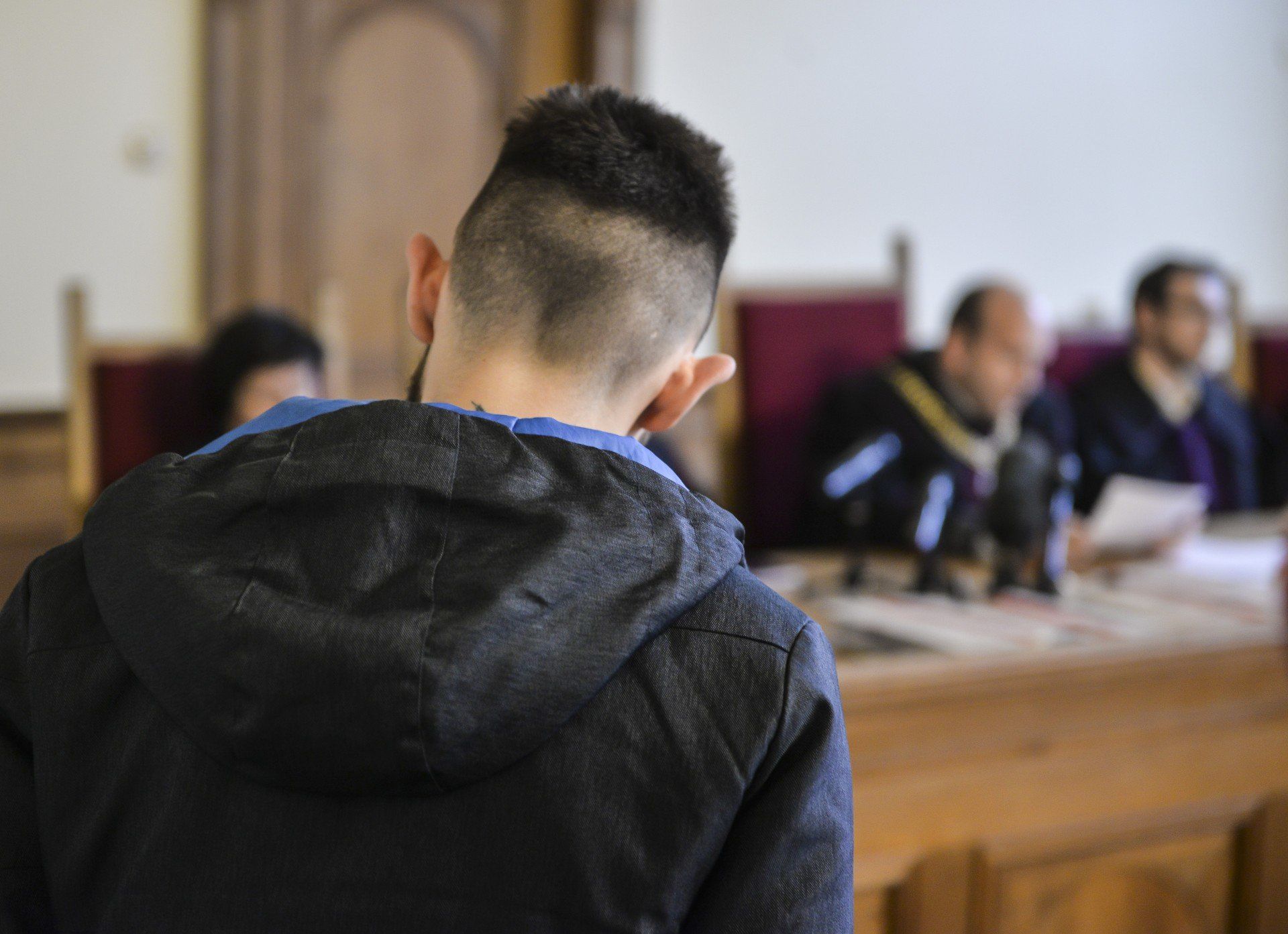 Szykują się nowe przepisy, mające gwarantować lepszą ochronę ratownikom i jednocześnie surowiej karać napastników