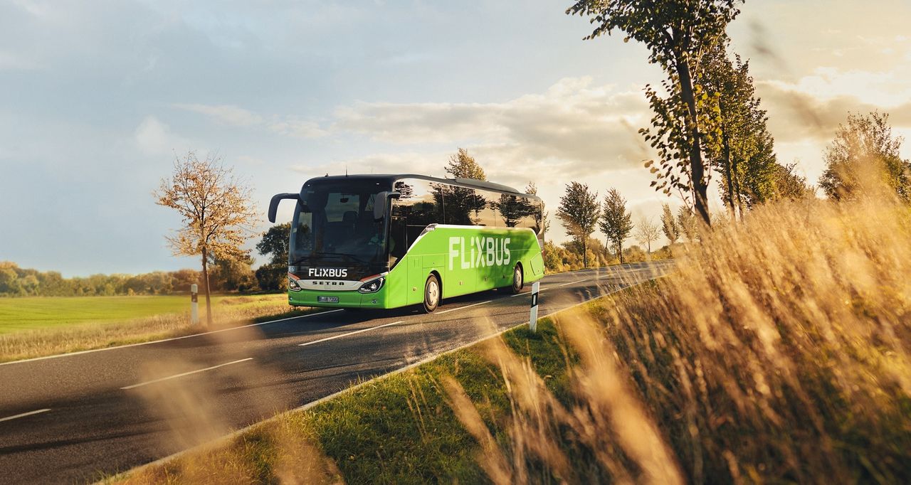 FlixBus się rozpędza. Nowe trasy z Warszawy jeszcze w maju