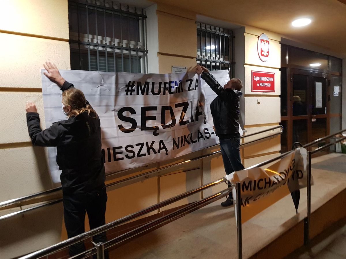 Protest w obronie sędzi Agnieszki Niklas-Bibik 