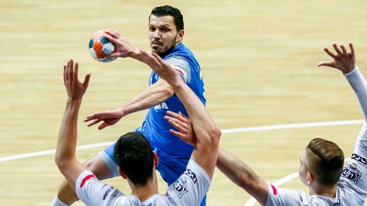 Newspix / Grzegorz Jedrzejewski / 058sport.pl / NEWSPIX.PL / Na zdjęciu: Jackson Souza