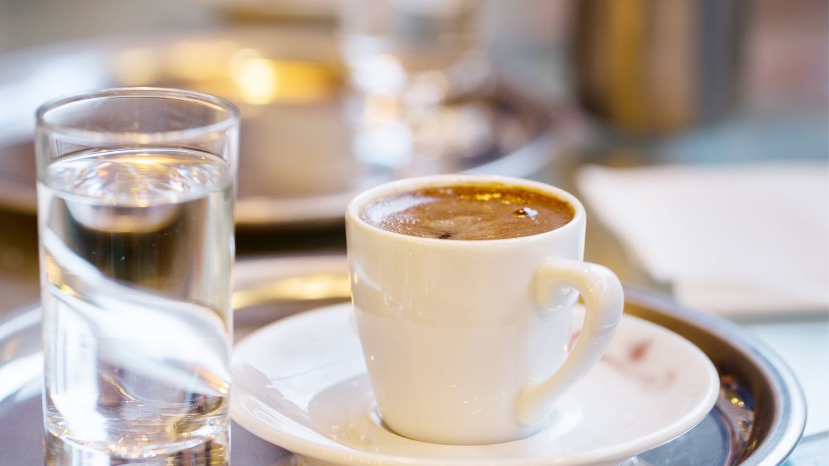 Po co woda do espresso?