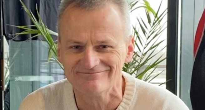 Wojciech Michałowicz w redakcji SuperBasket