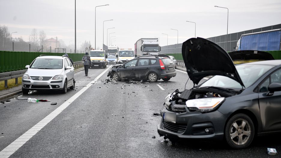miejsce wypadku
Piotr Polak
drogowy, karambol, kolizja, rozbite auta, wypadek