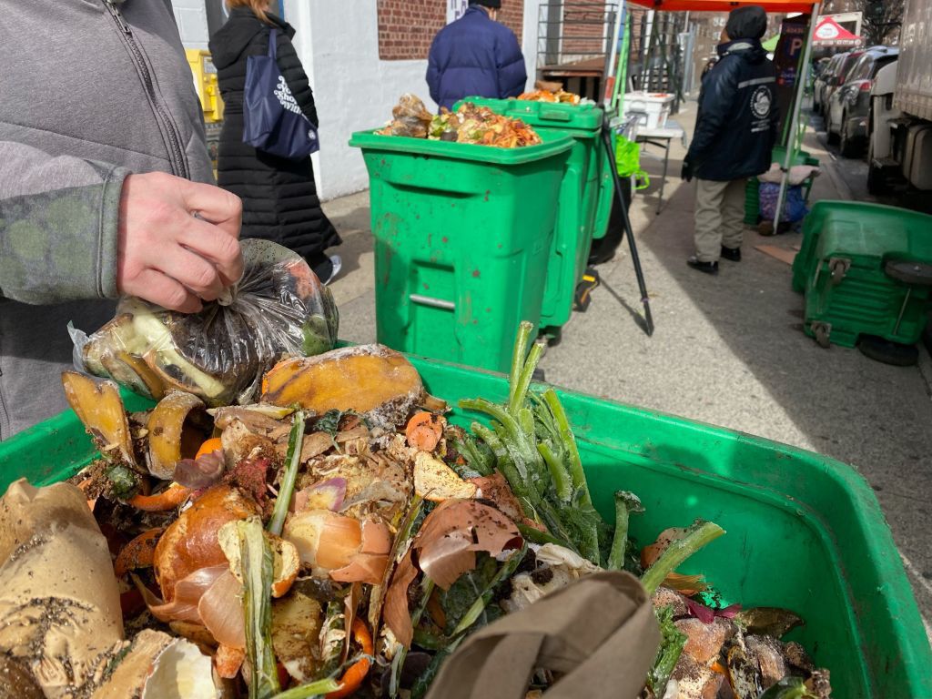 Kosz na odpady zielone