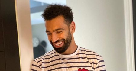 Piękny gest. Mo Salah uratował bezdomnego przed agresywnymi chuliganami