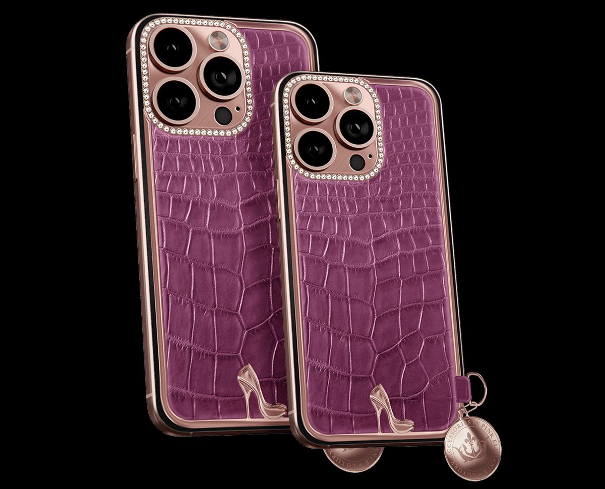 iPhone 15 Pro Barbiecore
