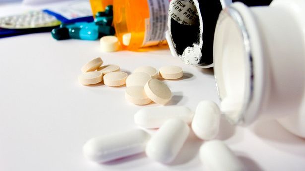 Próbujesz samodzielnie leczyć przeziębienie? Uważaj, co bierzesz 1