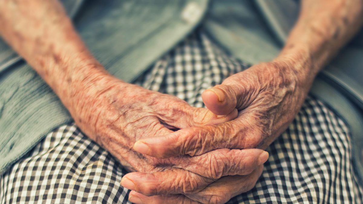 Starsza kobieta, seniorka