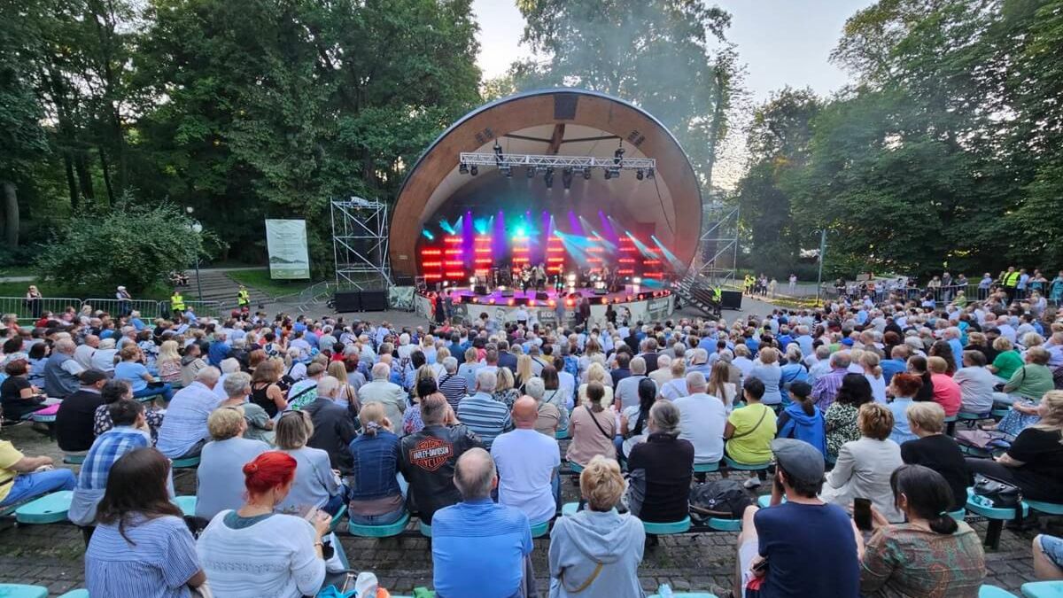 Koncert Budki Suflera w Muszli Koncertowej w Ogrodzie Saskim